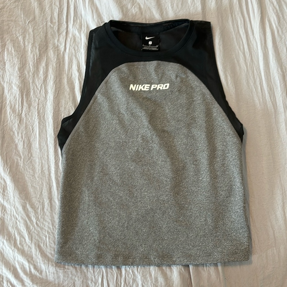 Nike Pro Mesh Crop Tank